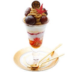 特選 マロンパフェ