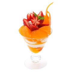 紅まどんな＆苺パフェ