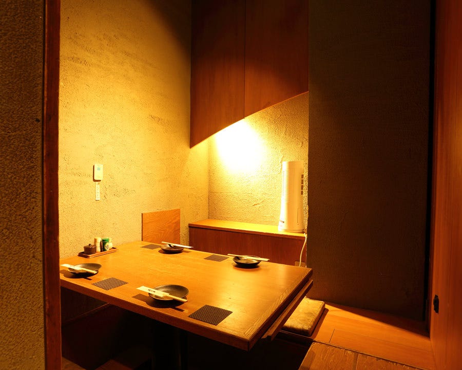 ひないや 吉祥寺店の内観