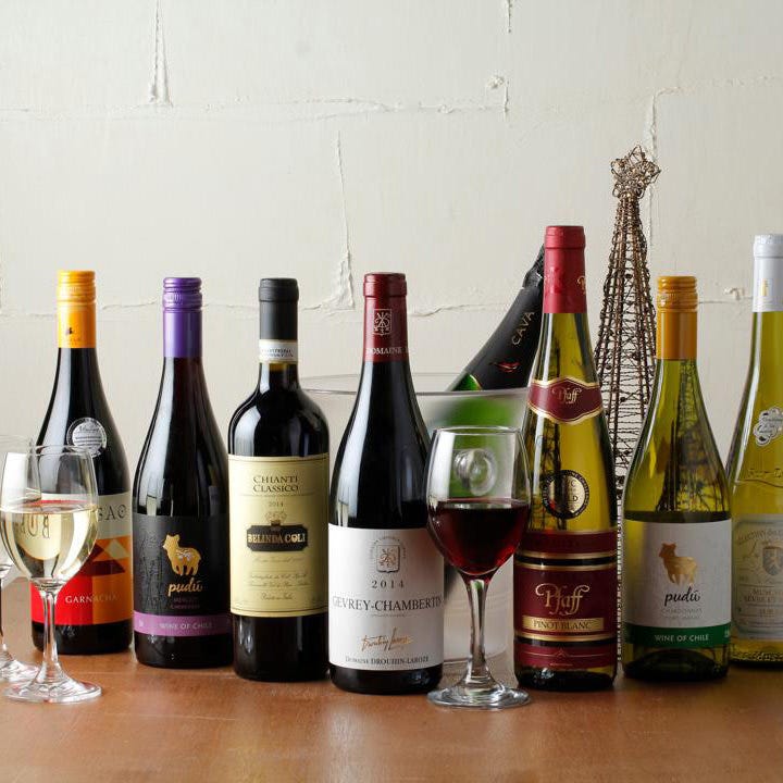 スペインワインを中心に赤白ワインは各10種類をご用意