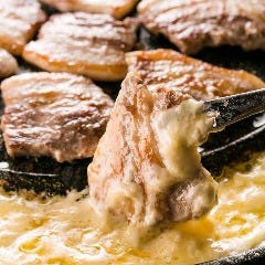 韓国家庭料理×サムギョプサル専門店 金ちゃん 新宿西口店