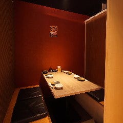 鶏と海鮮 個室居酒屋 鶏うお