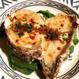 牡蠣のセボリャソース　広島産大ぶり牡蠣のクリームグラタン