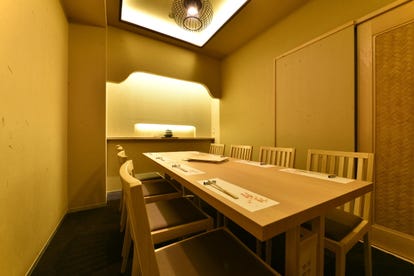 ゆったり個室 広島県で食事 ディナー 人気の完全個室 ソファー席など ぐるなび