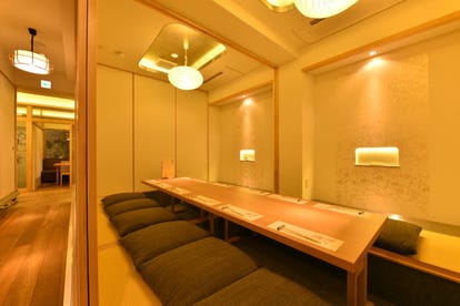 ゆったり個室 広島県で食事 ディナー 人気の完全個室 ソファー席など ぐるなび