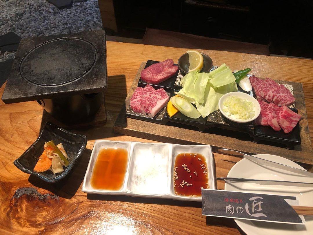 富士の溶岩　鉄板焼き　焼肉 富士の溶岩鉄板焼き焼肉