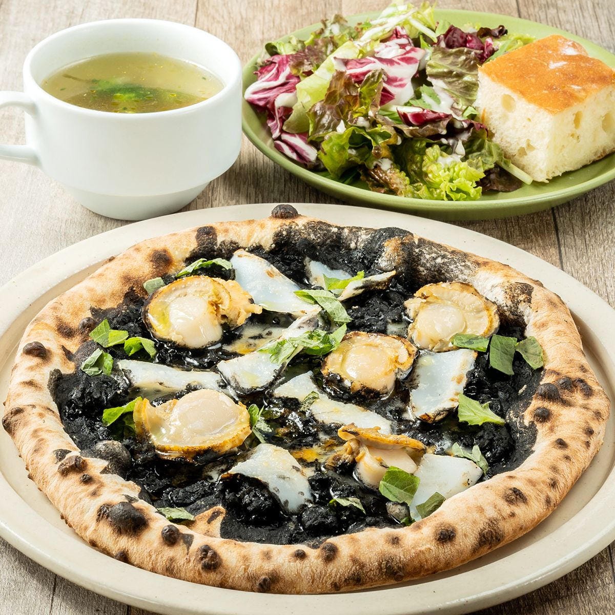 薪窯 PIZZA・CAFE NORTH GARDEN 万博公園店 ランチメニュー - 楽天ぐるなび