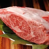 焼肉に最適な「仙台黒毛和牛」を使用しています。