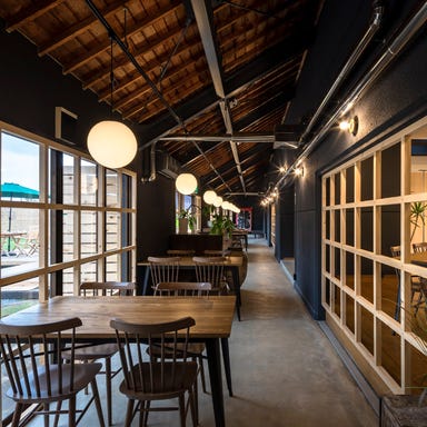 あすなろダイニング&里カフェ_広々とした開放的な空間で、ゆったりとおくつろぎいただけます。