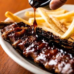 グリルにはスモーキーで甘味のある『シグネチャーソース』をぜひ