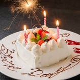 誕生日、記念日の方にクーポンご利用でコースのドルチェをお祝いホールケーキに！！