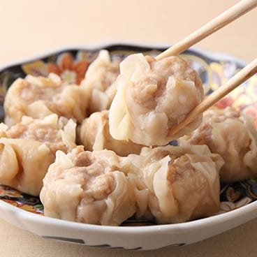 蒸 なんで、や さいたま新都心店_1つ1つ店内で作る手包み焼売は必食★