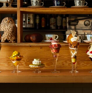 Yoru parfait specialty restaurant Parfaiteria beL Shinjukusanchome