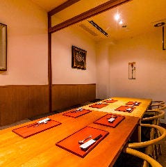 和洋折衷な会席料理コースをおすすめ