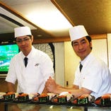 新橋の名店「若潮寿司」の職人が握る、絶品高級江戸前寿司のパフォーマンスをお楽しみ頂けます。