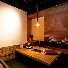 焼肉 Kan 東中野店の個室・席