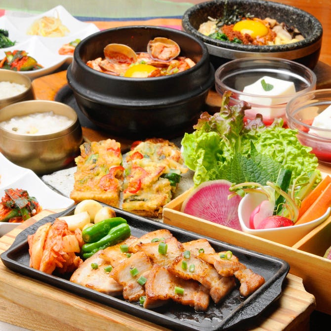 韓国料理スランジェ 新宿 新宿 韓国料理 ぐるなび