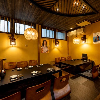 魚翔 横須賀中央店_ゆったり掘りごたつ席