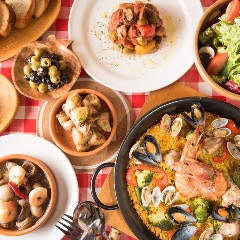 前菜・サラダ・アヒージョ・パエリアが付き3,630円コース！