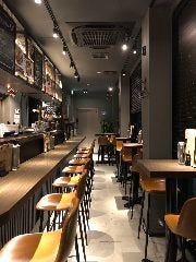 trilogue GASTRO BAR