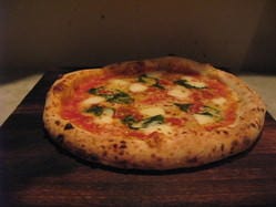 pizzaの定番『マルゲリータピザ』