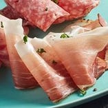 燻製生ハム"シンケンシュペック"（3枚）　Dry-cured Smoked Schinkenspeck Ham（3pc）