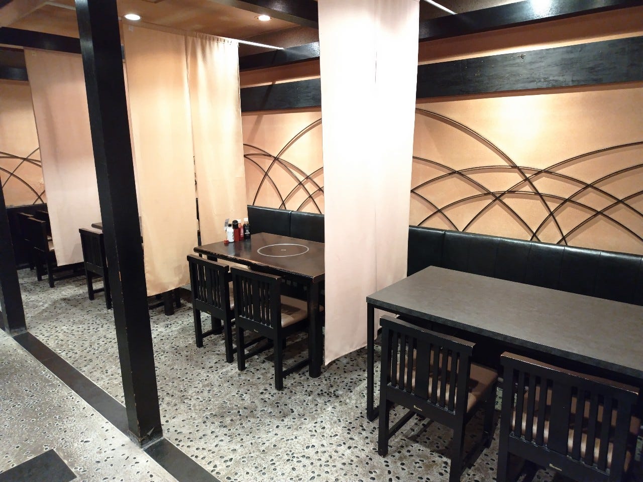 新宿 御苑 前 北海 亭