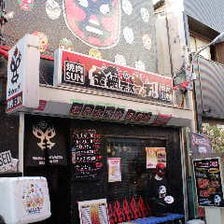 パンチの効いた店構え！！