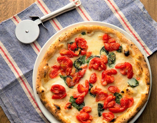 Pizza Salvatore Cuomo 梅田 Thebar 東梅田 お初天神 太融寺 イタリアン イタリア料理 ぐるなび