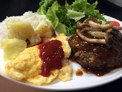 手作りハンバーグランチ　まずは一度食べてください。数量限定