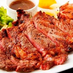 300gのリブロースステーキが1485円！1日5食限定必殺メニュー！