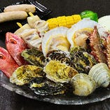 牡蠣シーズン到来。人気の山海の幸をたっぷりとBBQで