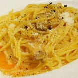 「カルボナーラ」ローマ伝統スタイルのスパゲッティ