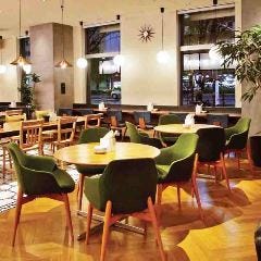 ロイヤルガーデンカフェ 天神 