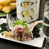 職人が厳選した鮮魚と種類豊富な日本酒で一献！