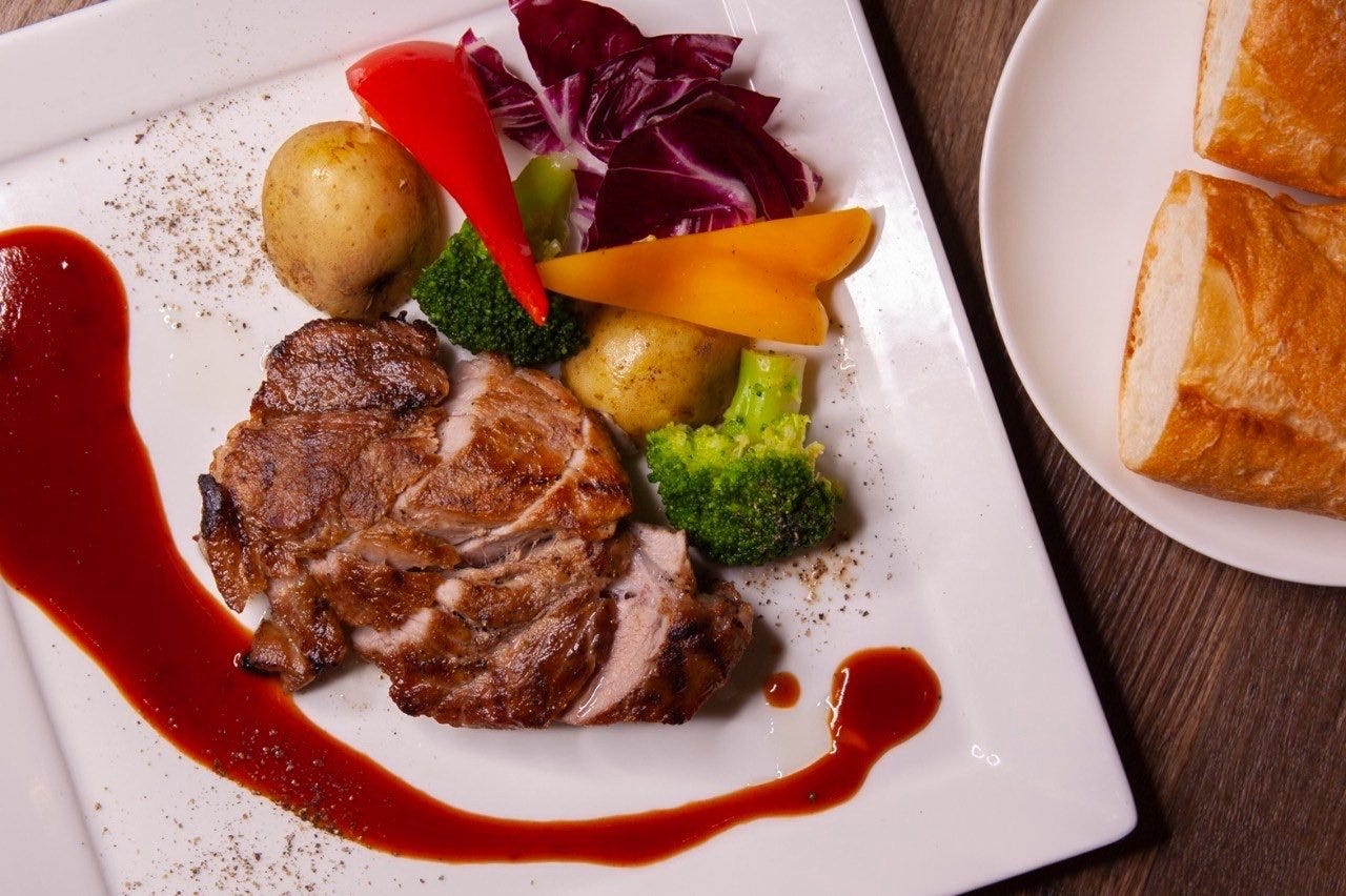 本格スペインバル 半個室 グランビア 海浜幕張駅前店 ワインバル