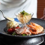 本格広東料理と美酒を楽しむ宴。
季節のパーティープランをご用意。