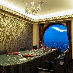 【ランチ／ディナー／窓側席/絶景個室確約】贅の極み広東料理｜フカヒレ姿｜黒毛和牛『天華‐TENKA-』
