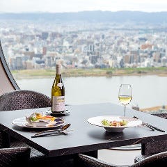 熟成紹興酒やワインを嗜む贅沢な時間