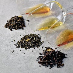 銘茶の芳香を優雅に嗜む、至福のひとときを。