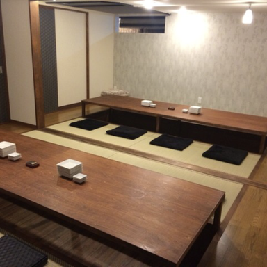 豆しば_【最大40名様大個室】 リニューアルで誕生した圧巻の大空間個室