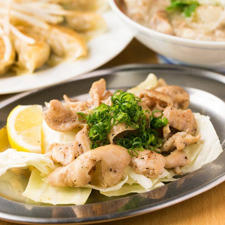 遠州灘の鮮魚や浜松餃子など郷土料理を食す コスパ抜群の黒フネコース 全7品 の詳細 和ノ個室濱松遠州餃子酒場黒フネ 浜松駅周辺 居酒屋 ぐるなび