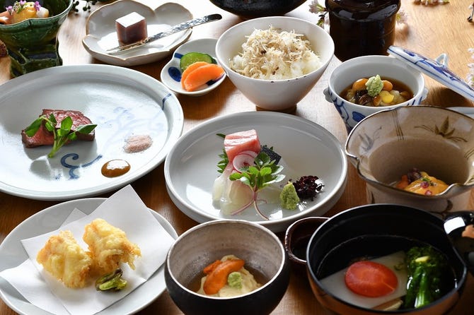 料理屋 一汁 いちじゅう 広島市 懐石 懐石料理 ぐるなび