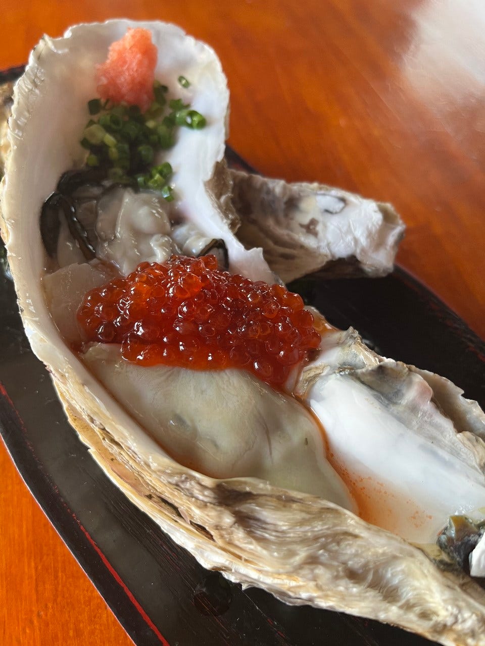 北海道産牡蠣(生・焼)ございます。数量限定です。