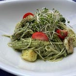 【季節限定】夏野菜と帆立の冷製ジェノベーゼカッペリーニ