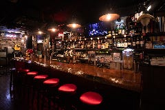 ガース：ミュージック ライブ＆バー