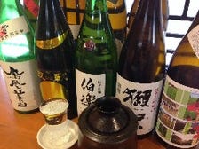 全国から厳選した日本酒が豊富