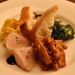 フレンチ酒場 四日市バール（ヨンバル）