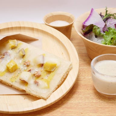 ECCOLA りそなコエドテラス_川越いもとイタリア産ゴルゴンゾーラのピッツァ