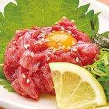 会津馬肉の桜ユッケ